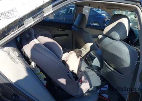 2012 Toyota Camry Xle V6 z USA, uszkodzony, nr VIN 4T1BK1FK2CU508464